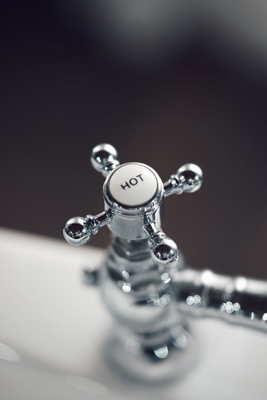 Teleriscaldamento, via Solero chiusa a tratti fino al 21 giugno