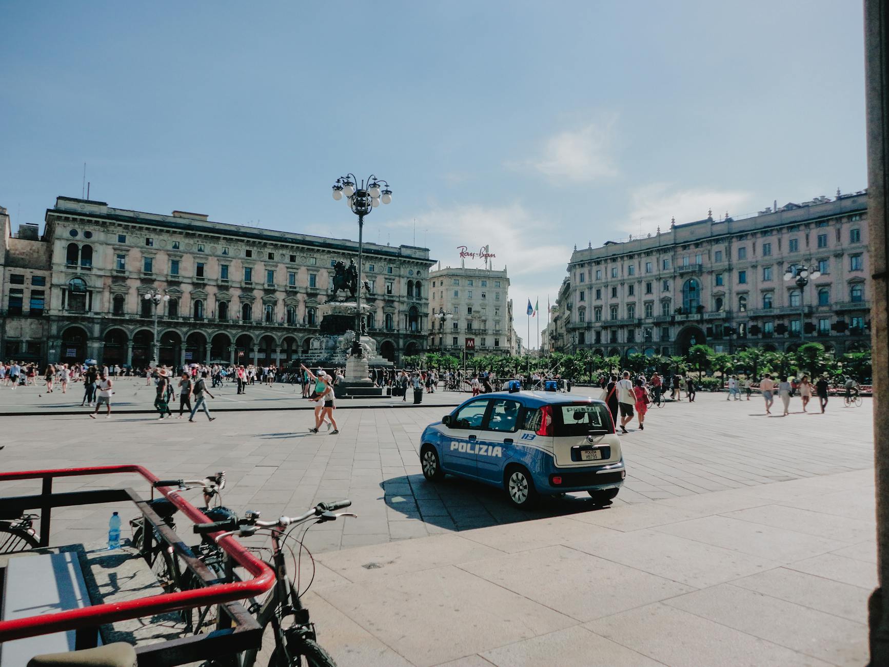 Alessandria, motori e solidarietà: la Polizia di Stato a “In Piazza per un sogno”