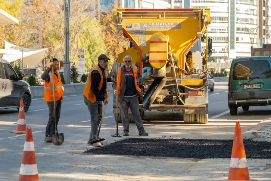 Alessandria, lavori in via Marengo e nuovi sfalci nelle aree verdi